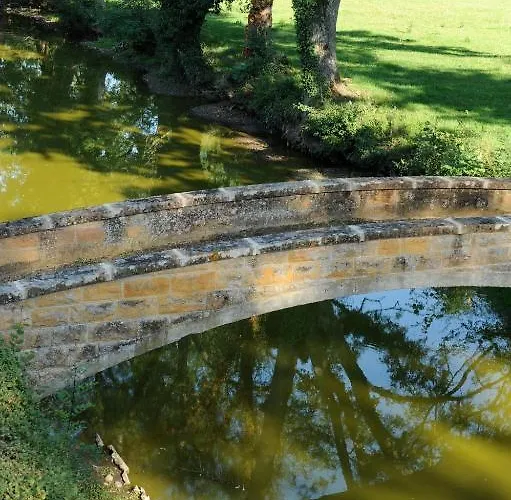 Chateau De La Venerie Nocleg ze śniadaniem 3*